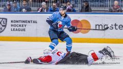HC Slovan Bratislava - Avangard Omsk HC Slovan Bratislava - Avangard Omsk