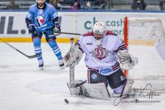 HC Slovan Bratislava - Dinamo Riga HC Slovan Bratislava - Dinamo Riga