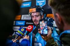 HC Slovan Bratislava - HK 32 Liptovský Mikuláš HC Slovan Bratislava - HK 32 Liptovský Mikuláš