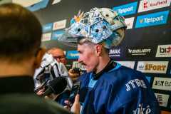 HC Slovan Bratislava - HK 32 Liptovský Mikuláš HC Slovan Bratislava - HK 32 Liptovský Mikuláš