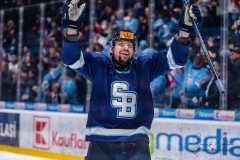 HC Slovan Bratislava - HK 32 Liptovský Mikuláš HC Slovan Bratislava - HK 32 Liptovský Mikuláš