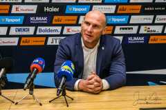 HC Slovan Bratislava - HK 32 Liptovský Mikuláš HC Slovan Bratislava - HK 32 Liptovský Mikuláš