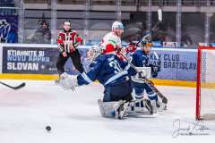 HC Slovan Bratislava - HK 32 Liptovský Mikuláš HC Slovan Bratislava - HK 32 Liptovský Mikuláš