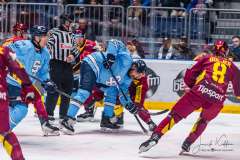 HC Slovan Bratislava - HK Dukla Trenčín HC Slovan Bratislava - HK Dukla Trenčín