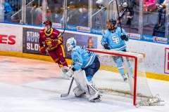 HC Slovan Bratislava - HK Dukla Trenčín HC Slovan Bratislava - HK Dukla Trenčín