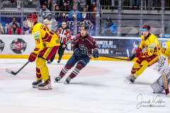 HC Slovan Bratislava - HK Dukla Trenčín HC Slovan Bratislava - HK Dukla Trenčín