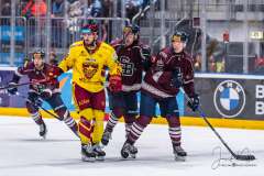 HC Slovan Bratislava - HK Dukla Trenčín HC Slovan Bratislava - HK Dukla Trenčín