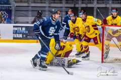 HC Slovan Bratislava - HK Dukla Trenčín HC Slovan Bratislava - HK Dukla Trenčín