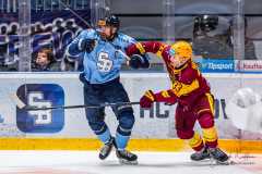 HC Slovan Bratislava - HK Dukla Trenčín HC Slovan Bratislava - HK Dukla Trenčín