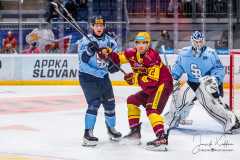 HC Slovan Bratislava - HK Dukla Trenčín HC Slovan Bratislava - HK Dukla Trenčín