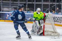 HC Slovan Bratislava - Vlci Žilina HC Slovan Bratislava - Vlci Žilina