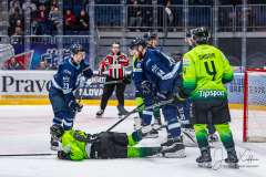HC Slovan Bratislava - Vlci Žilina HC Slovan Bratislava - Vlci Žilina