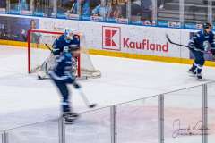 HC Slovan Bratislava - Vlci Žilina HC Slovan Bratislava - Vlci Žilina