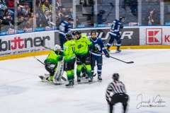 HC Slovan Bratislava - Vlci Žilina HC Slovan Bratislava - Vlci Žilina