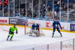 HC Slovan Bratislava - Vlci Žilina HC Slovan Bratislava - Vlci Žilina