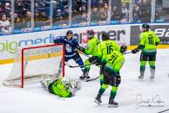 HC Slovan Bratislava - Vlci Žilina HC Slovan Bratislava - Vlci Žilina