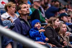 HC Slovan Bratislava - Vlci Žilina HC Slovan Bratislava - Vlci Žilina