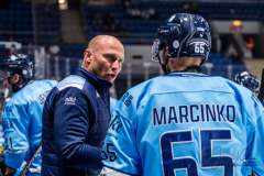 HC Slovan Bratislava - Vlci Žilina HC Slovan Bratislava - Vlci Žilina