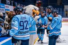 HC Slovan Bratislava - Vlci Žilina HC Slovan Bratislava - Vlci Žilina