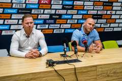 HC Slovan Bratislava - Vlci Žilina HC Slovan Bratislava - Vlci Žilina