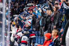 HC Slovan Bratislava - Vlci Žilina HC Slovan Bratislava - Vlci Žilina