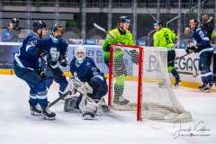 HC Slovan Bratislava - Vlci Žilina HC Slovan Bratislava - Vlci Žilina