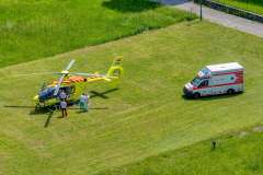 OMSZ Légimentõ (Air Ambulance Hungary) OMSZ Légimentõ (Air Ambulance Hungary)