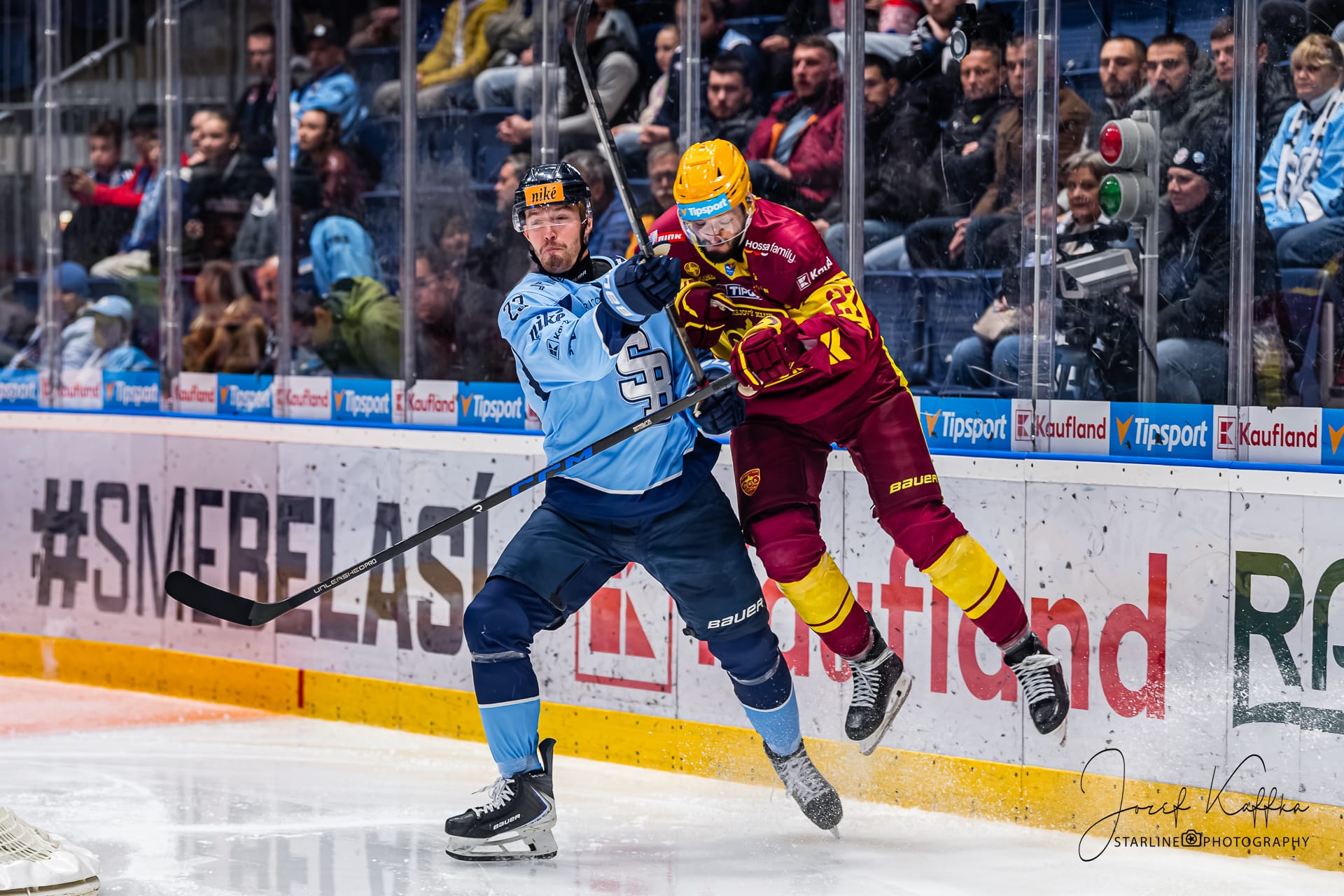 fotograf bratislava, hc slovan, hk dukla trencin