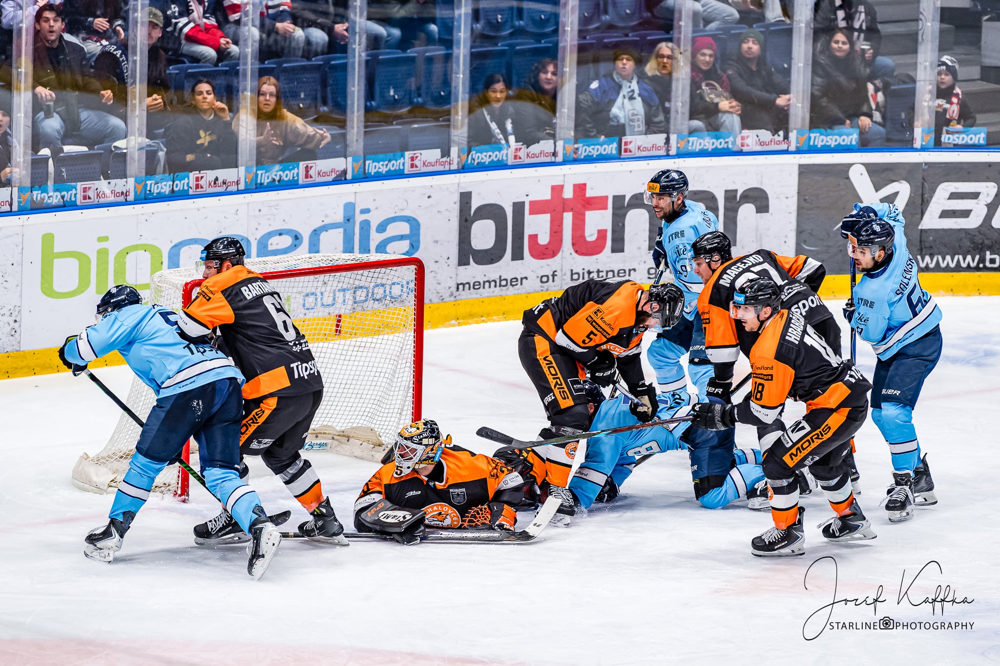 HC Slovan Bratislava - HK Dukla Michalovce, fotograf Bratislava